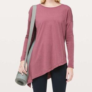 Lululemon To The Point Asymmetrical Long Sleeve Shirt in Misty Merlot Size 4